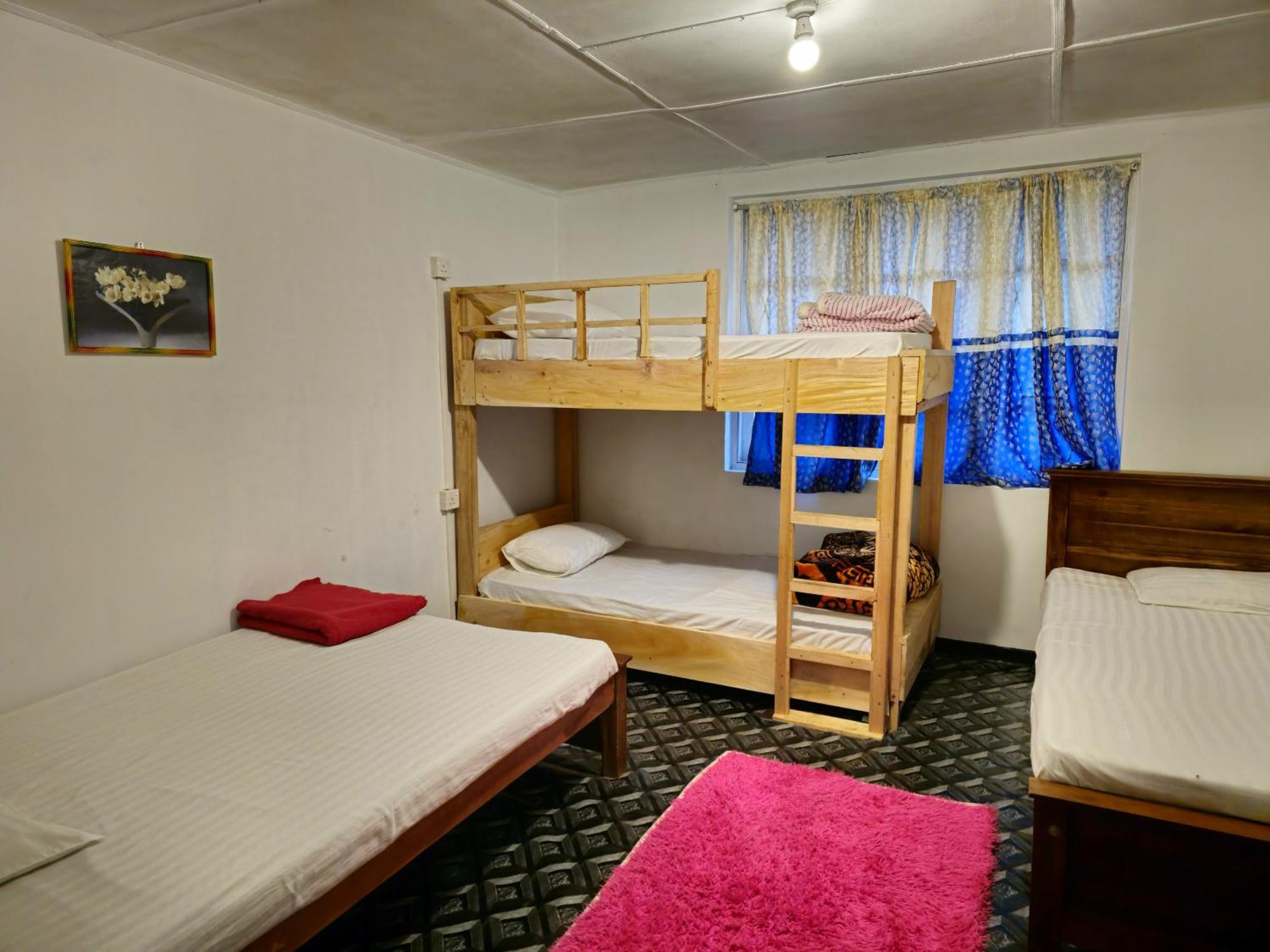 הוסטל נוארה אליה Haven Backpackers מראה חיצוני תמונה